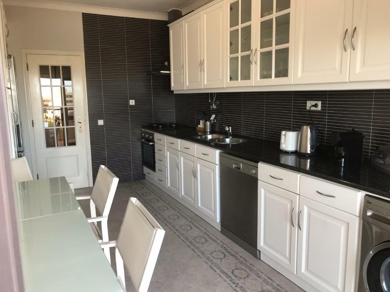 The Hoffy Beach Apartment Lagos Exterior foto